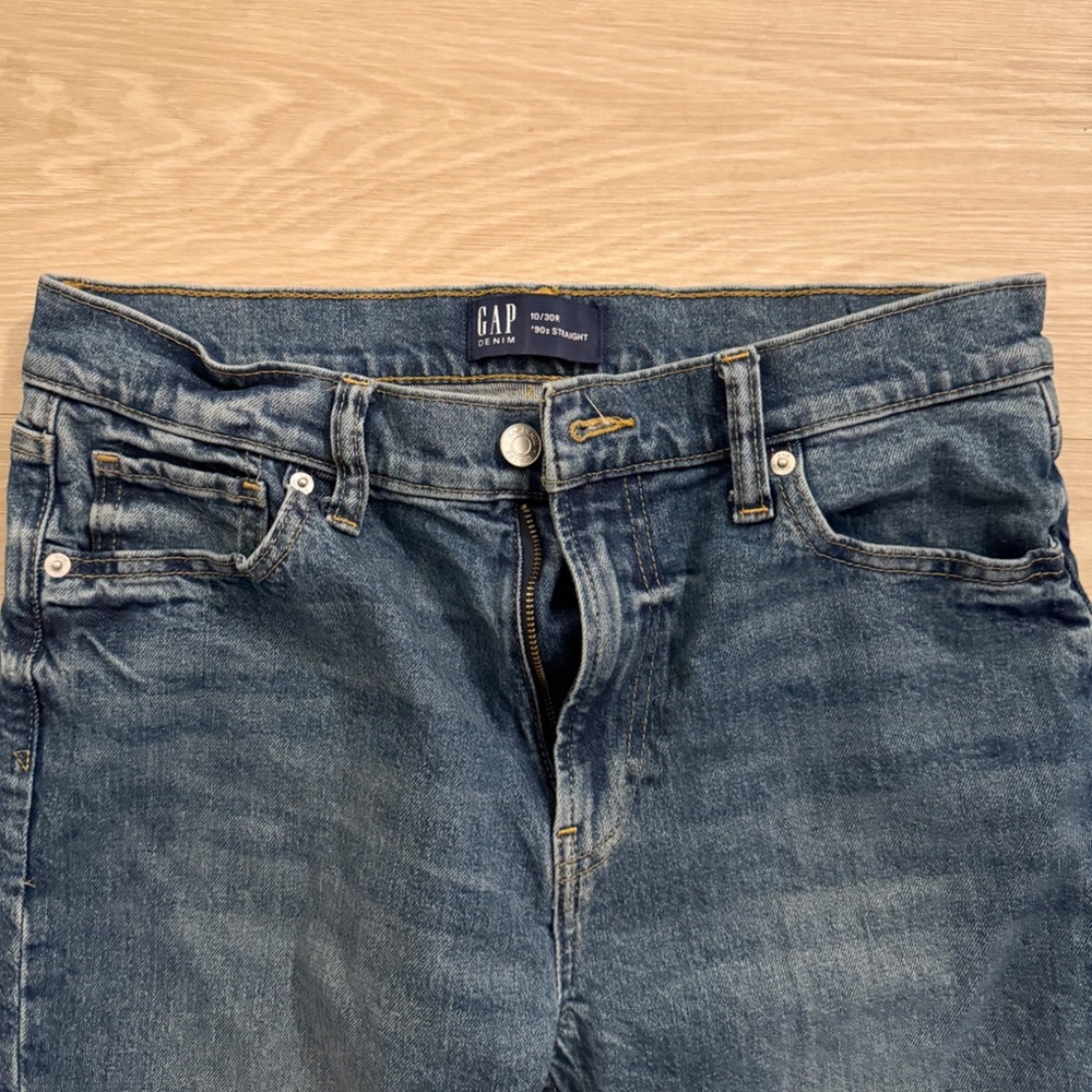 GAP Women’s Blue Straight Jeans